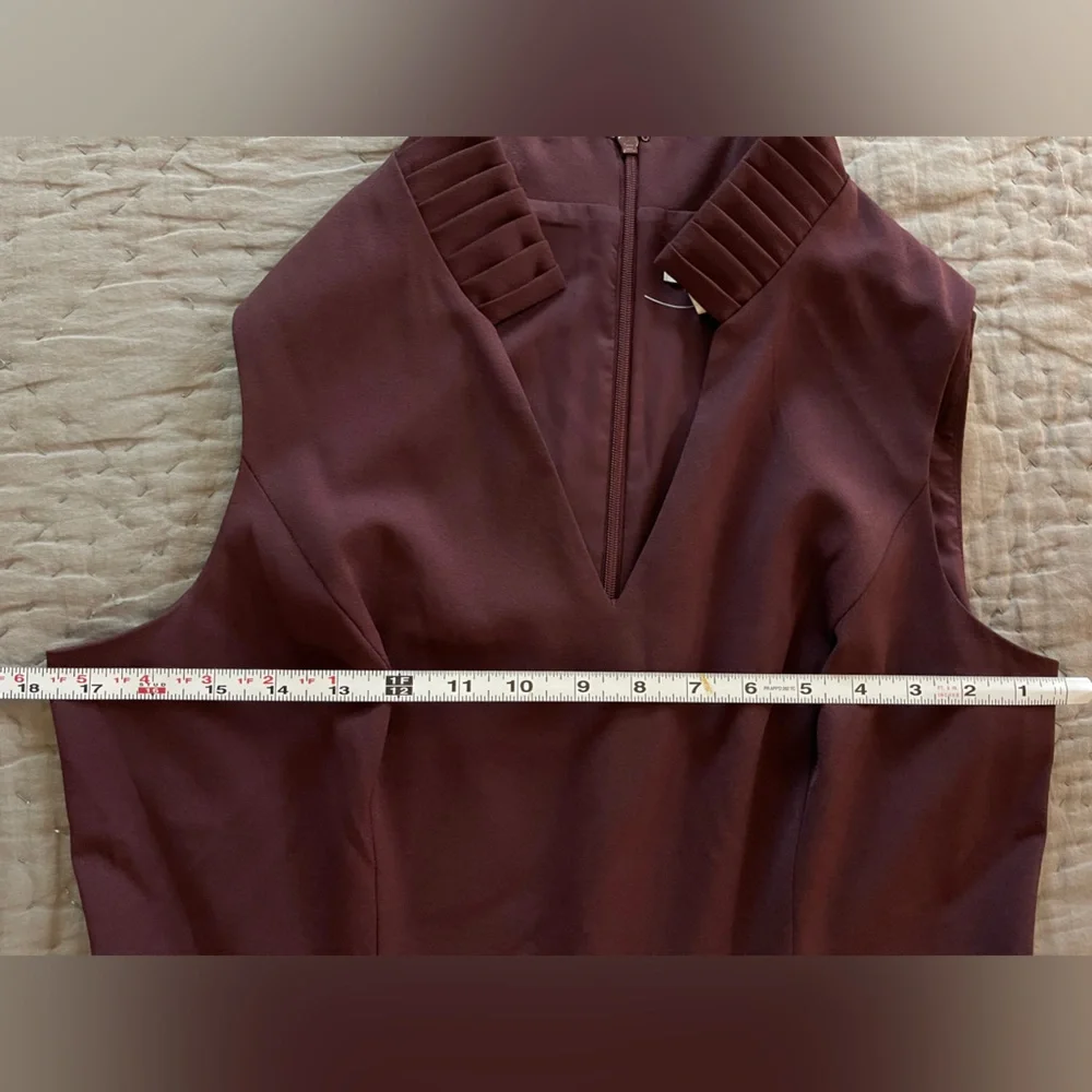 White House Black Market Burgundy Pleated Collar Jumpsuit Sz 8 Holidays Dressy - Picture 5 of 16
